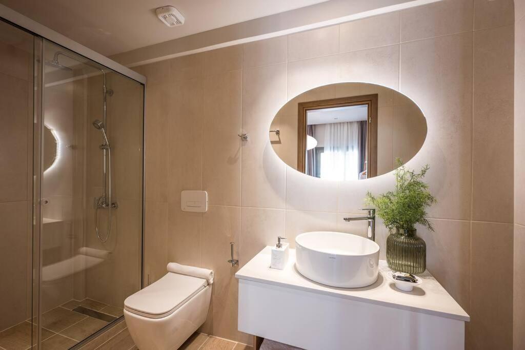 Amalia'S Luxury Apartment 1 Iraklion Buitenkant foto